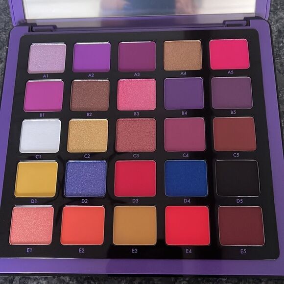 Anastasia Beverly Hills Norvina Pro Pigment Palette Vol 1 MSRP$60 ❤️ - Picture 7 of 12